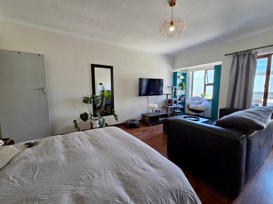 To Let 0 Bedroom Property for Rent in Sea Point Western Cape